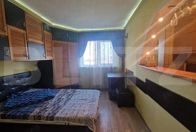 Garsonieră decomandată, mobilată în Central - 10