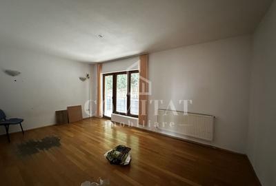 Apartament cu 4 camere semidecomandat în Zorilor - 9