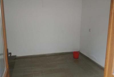 Spațiu comercial, de 20 mp, în Bumbești-Jiu - 3