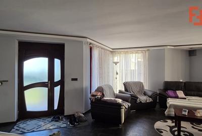 Casă individuală cu 6 camere cu Canalizare în Moșnița Nouă - 5