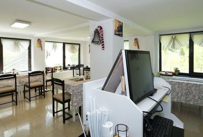 Pensiune la Cheia, moderna, functionala in totalitate, vedere mirifica (chirie) - 1