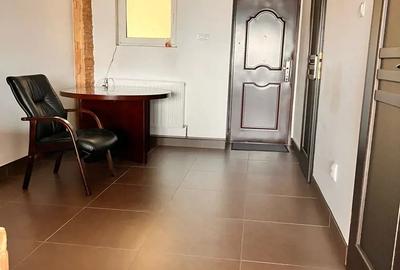 Vand apartament cu o camera, in zona centrala.