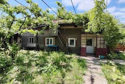 Casă cu 5 camere cu Teren 2023 Mp în Leu - 2