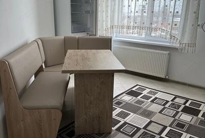 Garsonieră în Titan