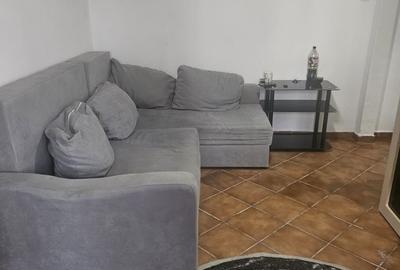 Apartament cu 3 camere semidecomandat în Central - 2