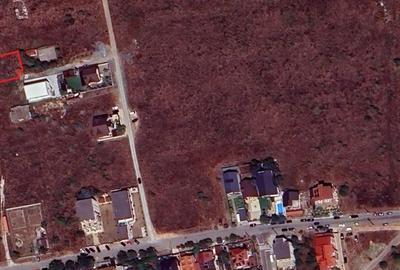 Teren langa case cu dubla deschidere si utilitati aproape - 3