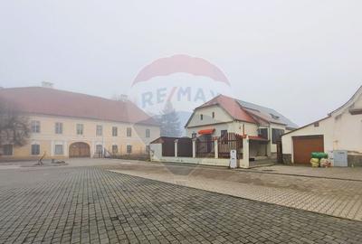 Spațiu comercial, de 356 mp, în Central - 1