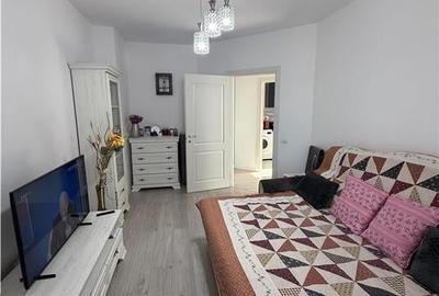 Apartament cu 2 camere decomandat, etaj intermediar - CUG,  Cartier Visoianu - 2