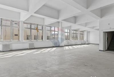 Spațiu comercial, de 4,602 mp, în Ultracentral - 9