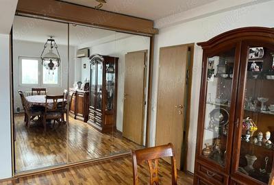 Apartament cu 2 camere decomandat, mobilat în Crângași - 10