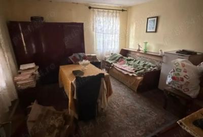 Casă cu 5 camere cu Teren 2000 Mp în Radomirești - 2