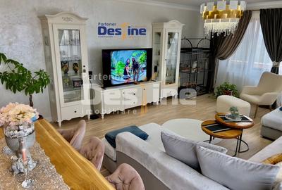 Penthouse cu 3 camere, mobilat în Bucium - 1