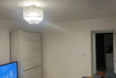 Apartament cu 2 camere decomandat în Tudor - 2