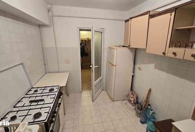 Apartament cu 3 camere decomandat în Central - 15