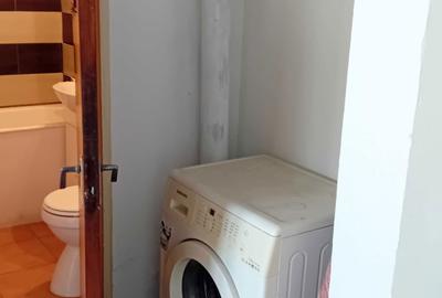 Apartament cu 2 camere semidecomandat în Berceni - 3