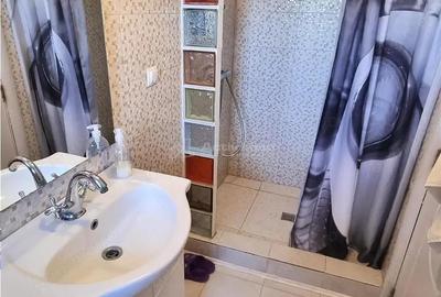 Casă cu 4 camere cu Canalizare în Cornetu