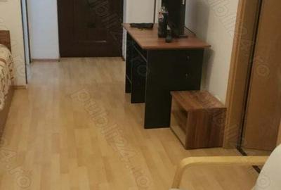 Garsonieră decomandată în Titan - 7