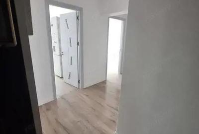 Apartament cu 3 camere decomandat în Central - 2