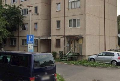 Apartament semidecomandat în Central - 3