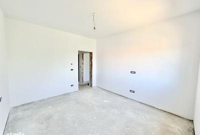 Casă cu 4 camere în Moșnița Veche - 9