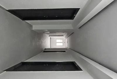 Garsonieră decomandată în Titan - 5