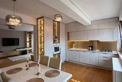 Apartament cu 3 camere semidecomandat, mobilat în Herăstrău