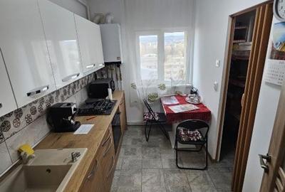 Apartament cu 2 camere decomandat, mobilat în Grigorescu