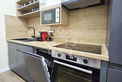 Apartament cu 3 camere semidecomandat în Ultracentral - 3