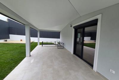 Casă individuală cu 4 camere cu Canalizare în Miroslava - 1