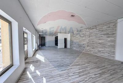 Spa?iu comercial 110 mp-Inchiriere- vizibilitate excelenta - 3