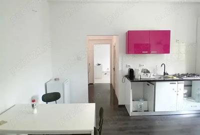 Spațiu comercial, de 37 mp, în Tineretului - 5