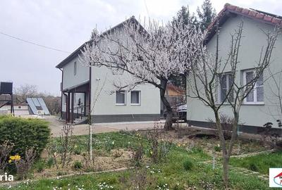 Casă cu 4 camere în Sărătura - 2