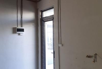 Spatiu comercial 140 mp in zona Titan - 4