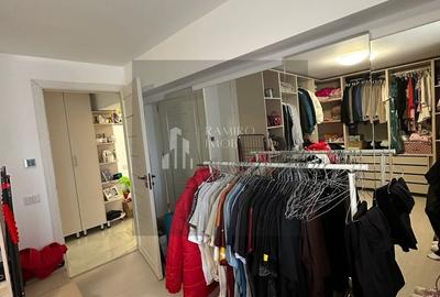 Apartament cu 4 camere decomandat în Central - 17