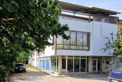 Spațiu comercial, de 384 mp, în Central - 1