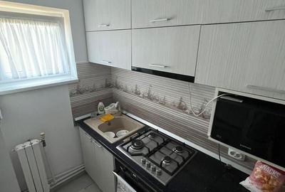 Apartament 3 camere semidecomandat City Mall - 4