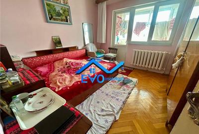Apartament cu 3 camere decomandat în Mircea cel Bătrân - 2