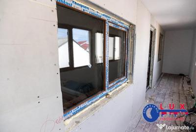 Casă cu 3 camere cu Teren 227 Mp în Central - 2