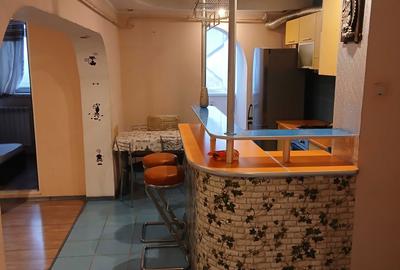 Apartament cu 2 camere decomandat în Micro 18 - 3