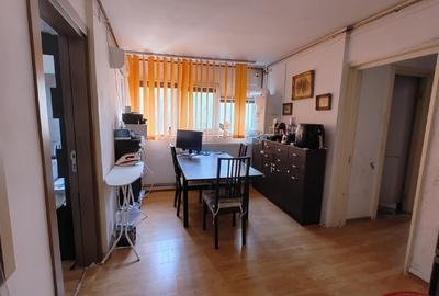 Vand Apartament 2 Camere Decomandat Piata Delfinului Pantelimon Pret Negociabil - 4