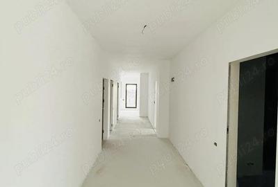 Apartament cu 4 camere decomandat în Central - 1