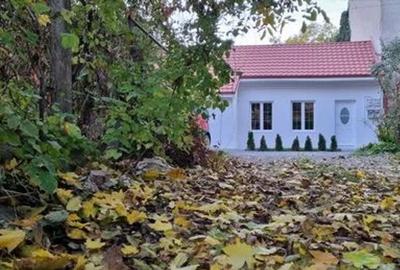 Casa 2 apartamente, ultrafinisate,mobilate la cheie, Horea zona Urania - 7