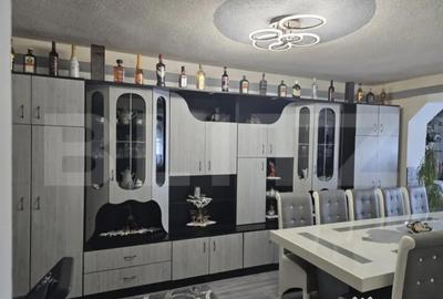 Apartament cu 3 camere semidecomandat, mobilat în Cloșca - 1