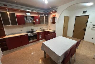 Apartament cu 2 camere decomandat în Central - 3