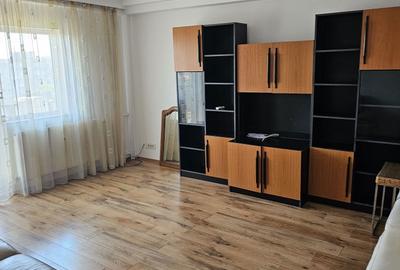 Apartament cu 2 camere decomandat în Central - 4