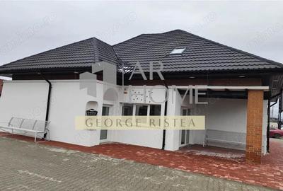 Spațiu comercial, de 210 mp, în Central - 1