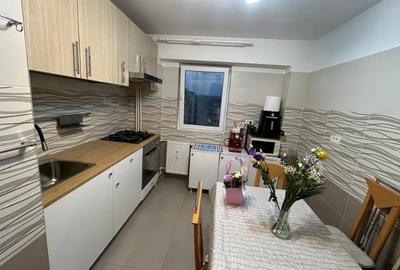 Iancului Metrou,bl.1978,reabilitat,DECOMANDAT,Amenajat,2 balcoane,mobilat,Liber - 1