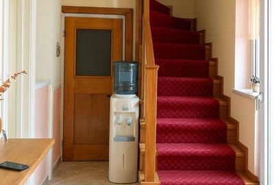 Casă cu 10 camere cu Teren 425 Mp în Exterior Vest - 3