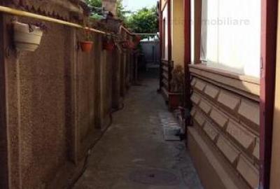 Casă cu 7 camere cu Teren 400 Mp în Central - 5