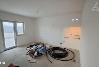 Casă cu 3 camere cu Teren 470 Mp în Breazu - 11
